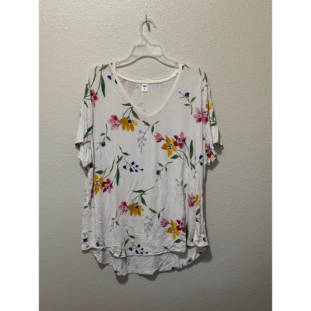 Women’s Old Navy Luxe Floral V Neck T Shirt Top, size XXL